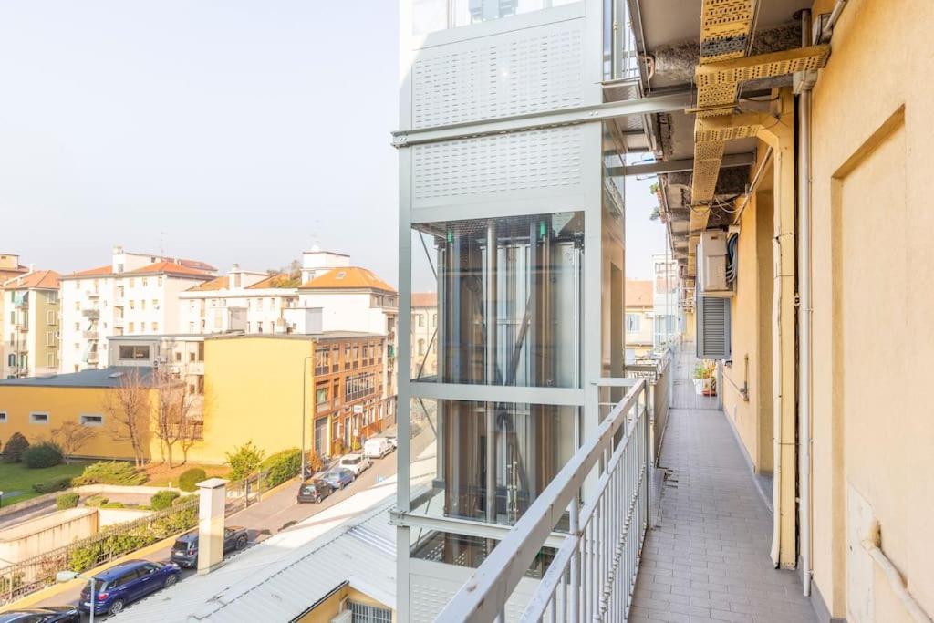 Modern Apartment In Milano Centrale Next To Metro M5 - Sarca 73 Exteriér fotografie