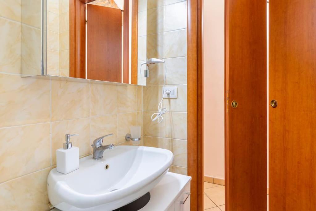 Modern Apartment In Milano Centrale Next To Metro M5 - Sarca 73 Exteriér fotografie